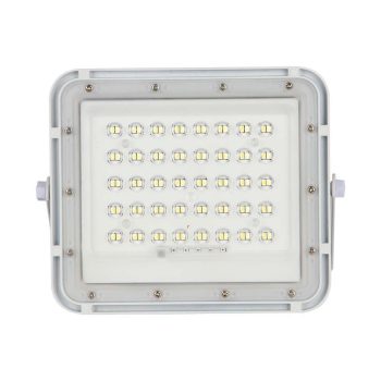   V-TAC 6W LED napelemes (SOLAR) reflektor távirányítóval 120° 4000K fehér házas  - 7840