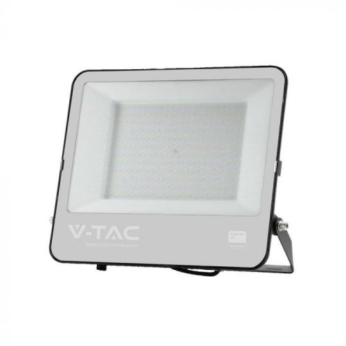 V-TAC 200W LED reflektor 6400K fekete házas 135lm/W - 8849